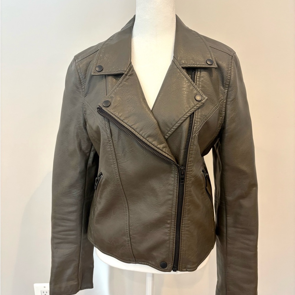 BlankNYC Women's Olive Faux Leather Jacket size Medium